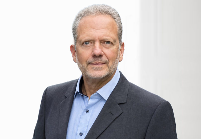 DR. PERRY REISEWITZ